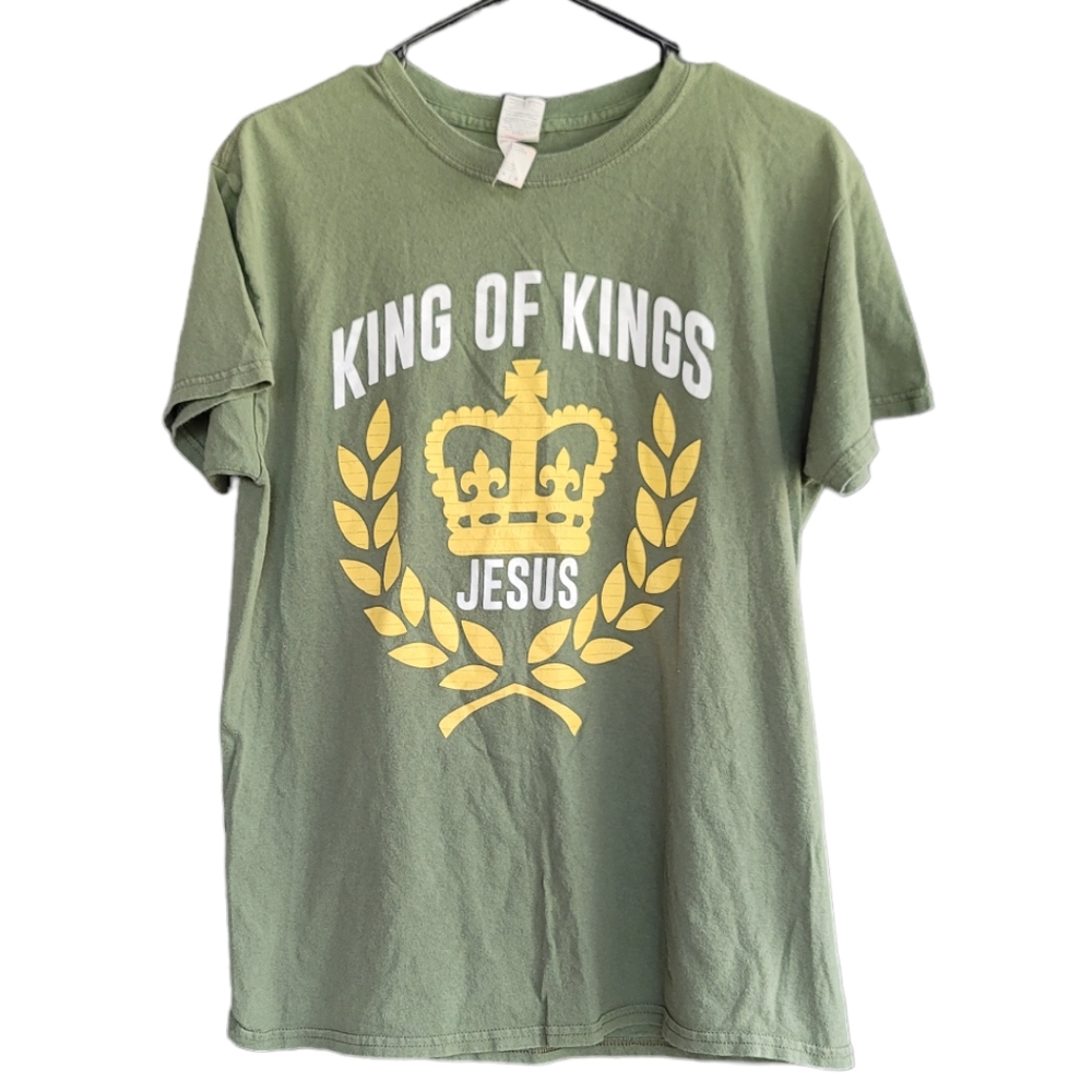 Jesus is King💙-T-SHIRT - (GILDAN/JERZEES)
